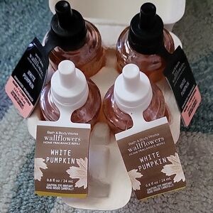 Bath & Body Works White Pumpkin Wallflowers Refill Pack - Clear Amber Liquid